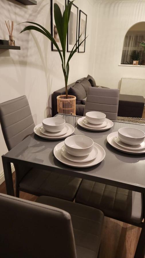 דנסטייבל Acacia Villa מראה חיצוני תמונה
